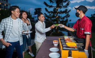 Merasakan Sensasi Barbeque Berbagai Negara di Nava Hotel Tawangmangu