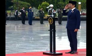 Presiden Anugerahkan Gelar Pahlawan Nasional dan Tanda Kehormatan