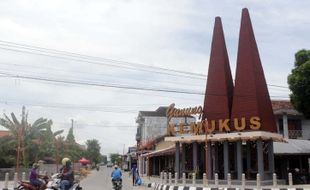 Kemunculan Kabut Hitam, Cikal Bakal Nama Gunung Kemukus Sragen