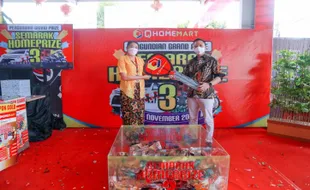 Qhomemart Bagi-Bagi Motor hingga Mobil di Semarak Homeprize 3