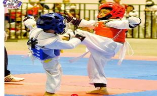 Keren, Jan Ethes Raih Medali Emas Kejuaraan Taekwondo