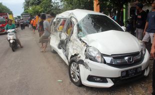 Alhamdulillah, Pengantin Lolos dari Maut di Laka Karambol Sumberlawang