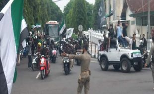 Pulang dengan Kemenangan, PSS Sleman Disambut Gembira Fans