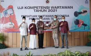 Semen Gresik dan PWI Jateng Sukses Gelar UKW, Seluruh Peserta Kompeten