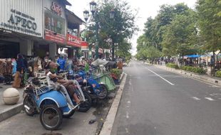 Pemilik Toko di Malioboro Nakal, Ini yang Dilakukan Satpol PP