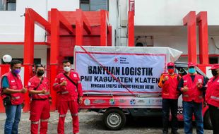 PMI Klaten Kirim Logistik untuk Korban Erupsi Gunung Semeru di Lumajang