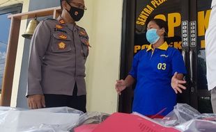 Terlilit Utang, Perempuan di Grobogan Nekat Curi HP dan Uang