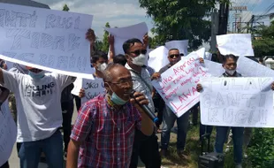 Tolak UGR Jalan Tol, Warga Tiga Desa Kecamatan Ngawen Geruduk PN Klaten