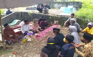 Mbah Minto Klaten, dari Tukang Ngeroki hingga Terkenal & Suka Memberi