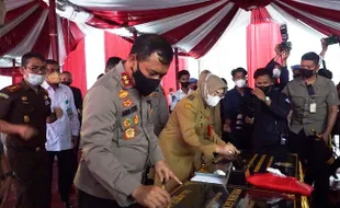 Resmikan Gedung Mapolsek Geyer Grobogan, Ini Pesan Kapolda Jateng