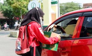 3 Jam, SMAN 2 Sragen Kumpulkan Belasan Juta Rupiah untuk Korban Semeru