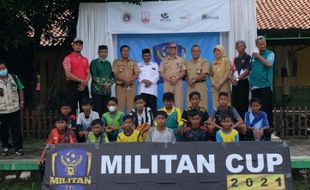 Tim Sepak Bola 16 SD dan MI di Sragen Bersaing di Militan Cup 2021