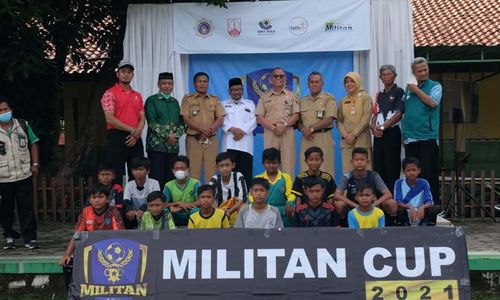 Tim Sepak Bola 16 SD dan MI di Sragen Bersaing di Militan Cup 2021