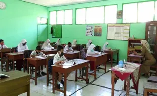 PTM di Madiun Lancar, Tak Ditemukan Kasus Covid-19 di Sekolah