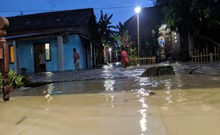 Wilayah Wonosari dan Juwiring Tergenang Banjir Sesaat