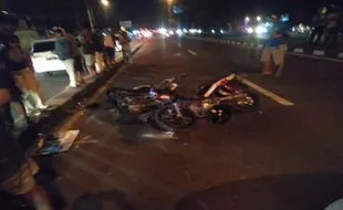 Adu Banteng Motor di Ringroad Selatan Jogja, 2 Pengendara Meninggal