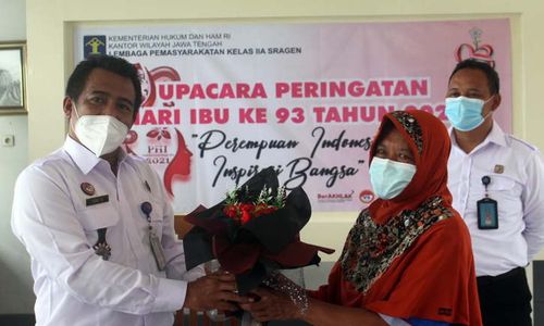 Gelar Peringatan Hari Ibu, Suparmi Jadi Ibu Para Napi Lapas Sragen  