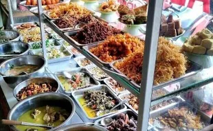 Warteg, Kedai Kuliner Cepat Saji Kearifan Lokal Cita Rasa Melegenda