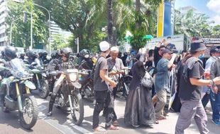 Peserta Reuni 212 di Jakarta Dibubarkan Polisi