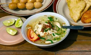 Sama-sama Lezat, Apa Sih Beda Soto Seger Boyolali dengan Soto Kudus?