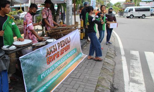 Musisi Jalanan Klaten Galang Donasi untuk Korban Erupsi Semeru