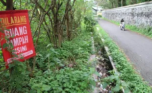 Kumuh! Banyak Pembuangan Sampah Liar Bertebaran di Klaten