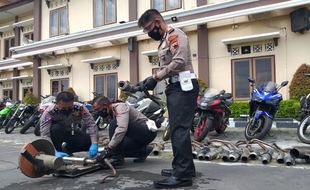 Polres Klaten Gencar Razia, 165 Knalpot Brong Dimusnahkan