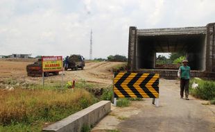 Peroleh Ganti Rugi Tol Rp2,9 Miliar, Warga Jogonalan Klaten Ini Malah Menangis