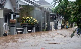 Ratusan Rumah Tergenang dan 1.668 Warga Terdampak Banjir Jember Jatim