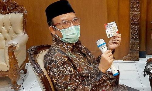 Netizen Geger! Bupati Husein Prediksi Omicron Sudah Masuk Banyumas