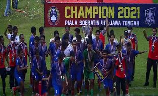 Josss! HB FC Salatiga Pertahankan Juara Piala Soeratin U-17 Jateng