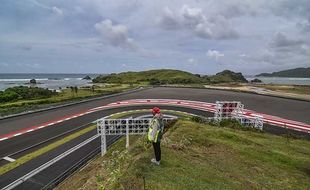 Moto GP Mandalika Tinggal 2 Bulan Lagi, Tribune Penonton Mulai Dibangun