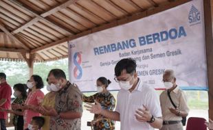 Rayakan HUT Ke-8, Semen Gresik Gelar Rembang Berdoa Bersama Himpunan Keluarga Nasrani