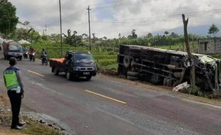 Adu Banteng Truk di Wonosobo, 2 Orang Meninggal Dunia