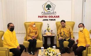 Airlangga dan Khofifah Gelar Pertemuan Tertutup, Bahas Apa?