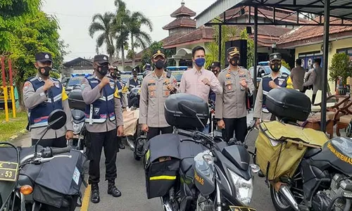 2.500 Paket Sembako Disalurkan ke Warga Madiun