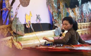 Gadis Cantik asal Jogja Ini Lebih Pilih Wayang Daripada K-Pop