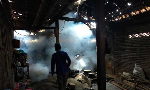 1 Warga Meninggal Diduga DBD, 90 Rumah di Gondang Sragen Difogging