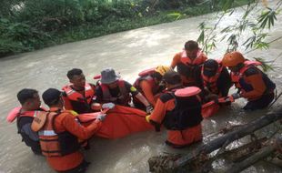 Remaja Putri Hanyut di Sungai Pleret Sragen Ditemukan Meninggal