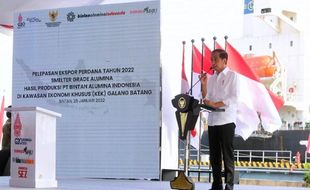 Ekspor Perdana Smelter Grade, Jokowi: Hilirisasi Untungkan Negara