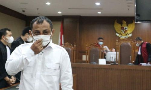 Makelar Kasus di KPK Divonis 9 Tahun Penjara