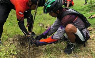 Atasi Kekeringan Sekitar WKO Sragen, Komunitas Gelar Aksi Tanam Pohon