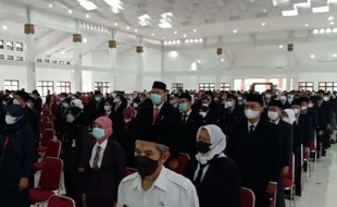 Bupati Sragen Lantik 320 Kepala Sekolah, Ada yang Tolak Dimutasi