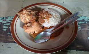 Rica-Rica Pedas Mbok Usrek Boyolali, Kuliner Legendaris Harga Mahasiswa