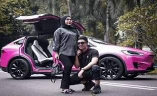 Atta Halilintar Unggah Foto Mobil Warna Pink, Yellow Claw Ikut Komentar