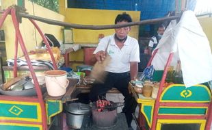 Ini Dia Warung Satai di Tasikmadu yang Jadi Tujuan Para Pemudik