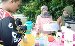 Ramai Pesepeda Singgah di Simpang Lima Boyolali Jadi Peluang Usaha