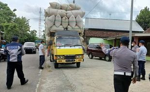 Kendaraan Overload & Motor Brong Jadi Sasaran Patroli Satlantas Klaten