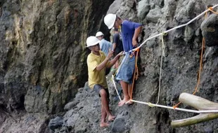 Kisah Pemburu Harta Karun di Kebumen: Betaruh Nyawa Demi Air Liur