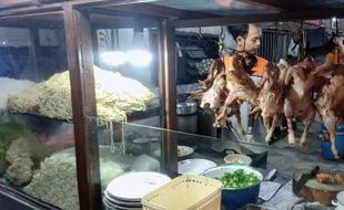 Bakmi Jombor Sleman, Kuliner Malam Jujukan Musafir Sejak 1986